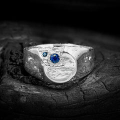 The Sapphire Erosion Signet Ring