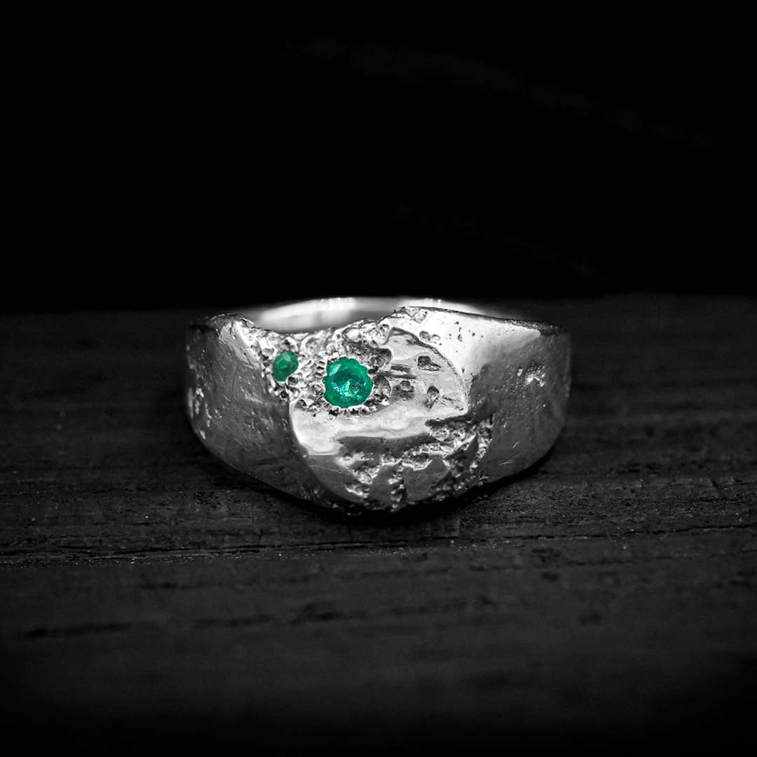 Emerald Erosion Signet Ring