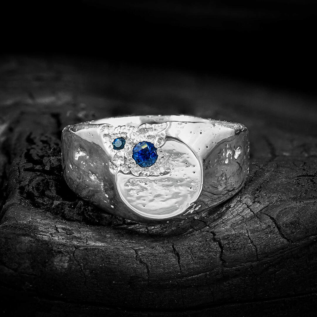 The Sapphire Erosion Signet Ring